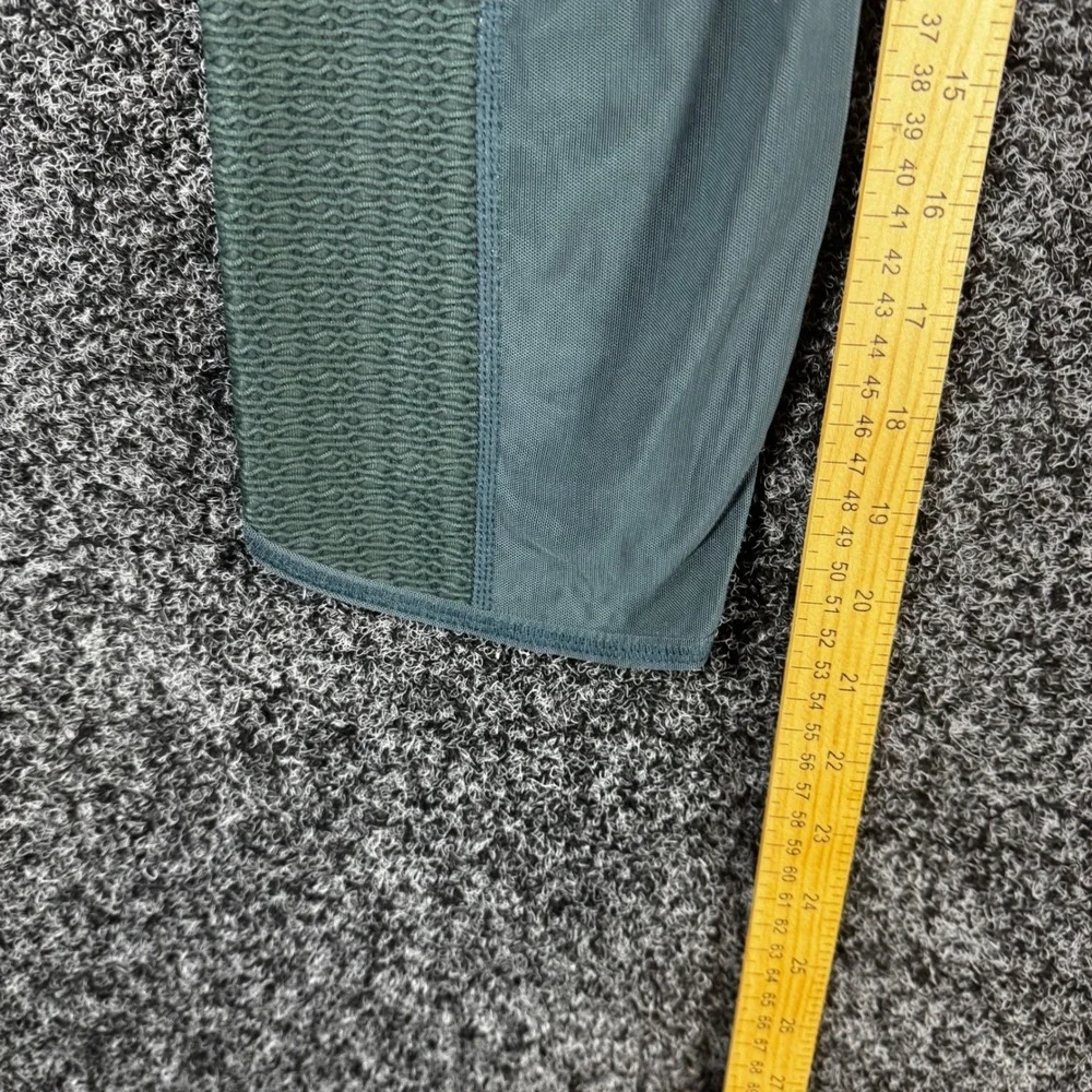 Athleta Womens Large Teal Green Mesh Textured Crop Leggings Pockets High Rise